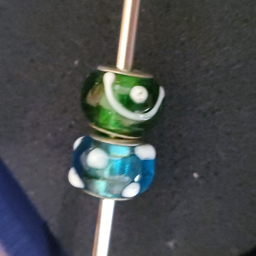 💚 Glass bead bundle - Picture 3 of 3